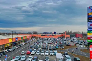 Tranzacție de 281,8 milioane de euro în retailul românesc: AFI cumpără șase parcuri comerciale