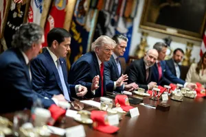 SUA și Iranul ajung la un acord, dar au nevoie de aprobarea finală a lui Trump, spun oficialii