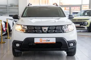 Dacia second hand la AutoDelRulate: nostalgie pe patru roți sau alegere surprinzător de practică?