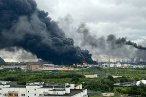 Ucraina atacă din nou o rafinărie din Moscova