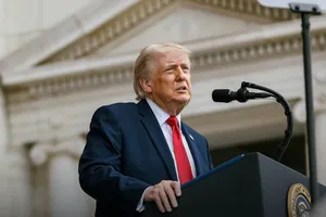 Donald Trump și-a mutat o parte din câștigurile din cripto în acțiuni și obligațiuni, arată declarațiile sale financiare