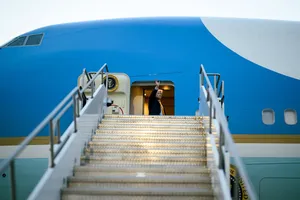 Donald Trump leagă o posibilă retragere a trupelor americane din Europa de un acord privind Groenlanda