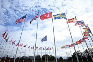 Summitul NATO de la Ankara începe marți. Nicușor Dan reprezintă România, iar agenda include apărarea colectivă și sprijinul pentru Ucraina