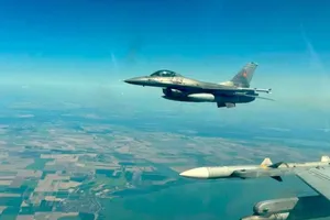 Baza 86 Aeriană dezminte informațiile despre pilotul F-16 care a interceptat dronele rusești: „Identitatea militarilor nu este publică”