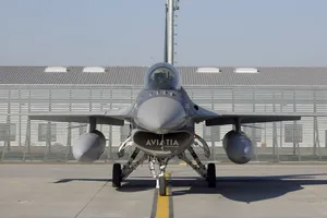 Nicușor Dan: O dronă a fost doborâtă de un avion F-16 în spațiul aerian al României