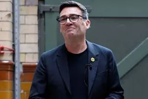 Andy Burnham preia conducerea Marii Britanii. „Regele Nordului” devine noul prim-ministru al Regatului Unit