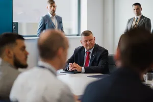 Ambasadorul Kievului în Marea Britanie spune că NATO este o organizație depășită pentru Ucraina