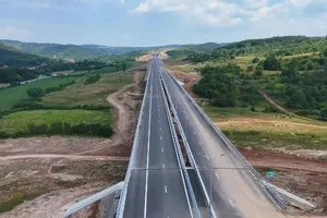 Un nou tronson de autostradă se deschide în România. Șoferii pot circula de azi pe 12,24 kilometri între Zimbor și Românași