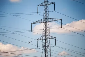 România, sub presiunea caniculei. Consumul de energie poate ajunge la 7.000 MW. Autoritățile exclud, deocamdată, restricțiile