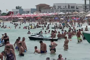 Weekend aglomerat pe litoral și la munte. Autoritățile suplimentează măsurile de siguranță și lansează un apel către turiști