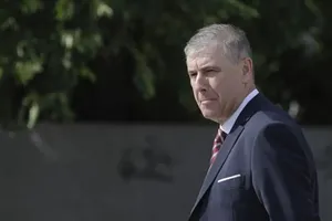 Lucian Pahonțu respinge acuzațiile privind implicarea în reprimarea Revoluției și a Mineriadei: „Nu am desfășurat niciodată activități care ar putea fi încadrate în categoria faptelor de «poliție politică»”