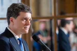 Nicușor Dan a promulgat legea privind criza carburanților și prelungirea TVA de 9% la locuințe