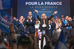 Le Pen promite să pună cetățenii francezi pe primul loc și să combată criza locuințelor și a costului vieții, în primul său discurs de campanie