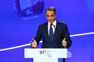 Kyriakos Mitsotakis, premierul Greciei, a anunțat reduceri de taxe și majorări de venituri de 2,2 miliarde de euro pentru 2027