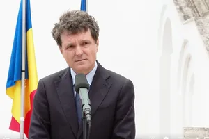 Nicuşor Dan: „E momentul ca această criză politică să se încheie”