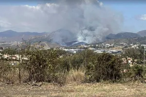 Incendiu de amploare în Benahavís, pe Costa del Sol. Peste 300 de hectare au fost afectate