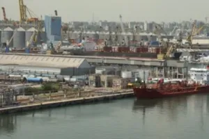 Blocaj pe Canalul Sulina: 13 nave așteaptă să iasă, iar transportul cerealelor devine tot mai scump