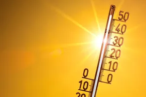 Vreme de foc în mai multe regiuni. ANM anunță temperaturi de până la 35 de grade