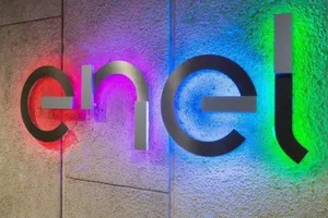 Enel face 3.000 de angajări în Italia după un an de conflict cu sindicatele. Investiții de zeci de miliarde de euro