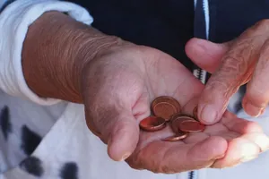 Sistemul de pensii, tot mai greu de susținut. Contribuțiile acoperă doar 73% din cheltuieli