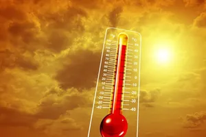 Cod galben de caniculă în vestul României. Temperaturile ajung la 35 de grade