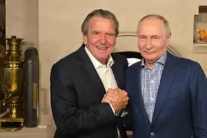 Gerhard Schröder, fostul cancelar german, a sărbătorit ziua de naștere a lui Putin la reședința președintelui rus