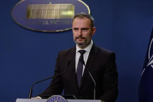 Dan Cărbunaru revine la Guvern. A fost numit purtător de cuvânt al premierului Luca Niculescu