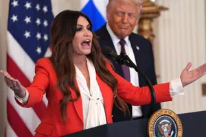 Scandalul care o urmărește pe Kimberly Guilfoyle: Președintele Greciei refuză să-i acorde ceremonia de rămas-bun după demisia din funcția de ambasador al SUA