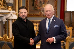 Regele Charles al III-lea l-a primit pe Zelenski la Buckingham, pe fondul tensiunilor cu Trump