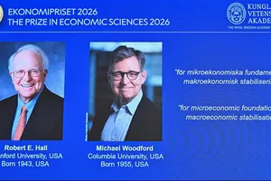 Robert Hall și Michael Woodford au câștigat Premiul Nobel pentru Economie în 2026