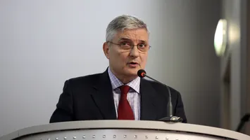EXCLUSIV CUTIA NEAGRĂ Vin vremuri grele pentru români. Daniel Dăianu: „Nu este normal ce se întâmplă. Ne confruntăm cu o criză a costului vieții”