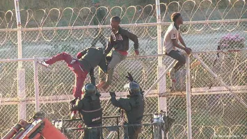 Mobilizare masivă pe Tiktok și Facebook pentru un nou „atac” la Ceuta pe 15 august. Migranții din Maroc vor să vină şi în România
