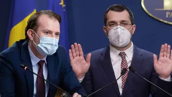 Florin Cîţu şi Vlad Voiculescu se „înţeapă” reciproc în scandalul vaccinurilor: Decizia pentru achiziţia de medicamente este şi a fost întotdeauna la Ministerul Sănătăţii / A fost o afacere strict PNL-MApN. Au crezut că vor fi eroi, supermanii care au biruit pandemia