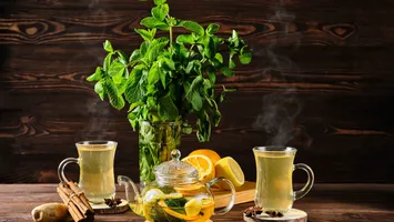 Ceaiul care ajută la detoxifierea ficatului, crește imunitatea și reduce stresul. Leacul ideal se prepară din două ingrediente