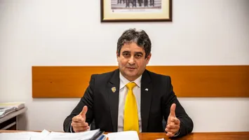 Alegeri locale 2024. Candidatul PNL Gabriel PNL câștigă un nou mandat la Alba Iulia