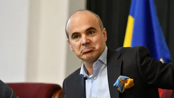 Rareș Bogdan îi răspunde dur lui Mircea Geoană: „E absolut firesc ca Nicolae Ciucă să fie prezent la summitul NATO”