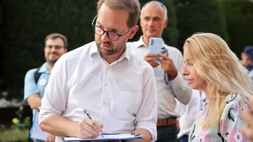 Dominic Fritz (USR), înainte de negocierile de la Cotroceni: Realitatea matematică arată că fără PSD nu pot trece aceste reforme importante prin Parlament