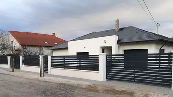 Amendă de 100.000 de lei pentru românii care fac așa ceva în curte. Reguli stricte pentru toți cei care stau la casă