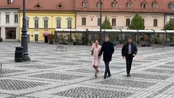 Klaus Iohannis, o nouă apariție publică după episodul de mătura. Unde a mers fostul președinte