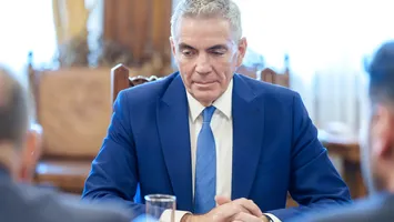 Concluziile dure de la Dragoș Anastasiu, consilier al lui Ilie Bolojan: ”Zeci de mii de bugetari trebuie să plece, pentru că sunt incompetenți” / ”Veniturile statului nu trebuie să crească prin taxe”