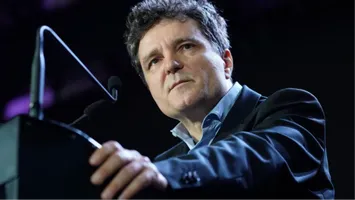 EXCLUSIV Nicușor Dan, despre viitorul salariului minim și al pensiilor: „Trebuie să ne uităm la echilibrul fiscal, să-i dăm economiei românești un cadru stimulant”
