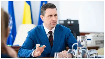Ministerul Finanțelor anunță că mai sunt bani numai pentru pensii și salarii. Celelalte cheltuieli urmează să fie acceptate ulterior