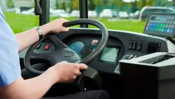 Cât câştigă pe lună un şofer român de autobuz din Germania. „L-am prins pe Dumnezeu de un picior!”