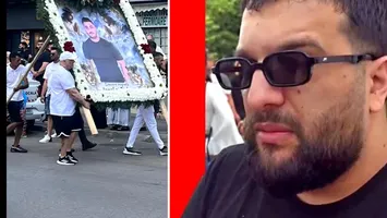 Tzancă Uraganu, îngenuncheat de durere după moartea lui Ciprian Pian. Manelistul face acuzații grave după înmormântare: ”L-au lăsat să moară și trebuie trași la răspundere”