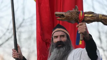 Stegarul Dac face greva foamei după gratii și este într-o stare deplorabilă. Mesajul șocant transmis de soția sa: „Cezar arată și miroase a moarte”