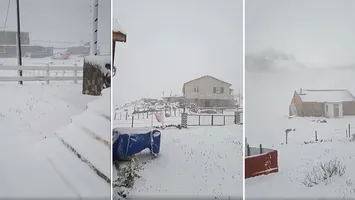 A nins masiv în plină vară. Zăpadă de 30 de cm la începutul lunii iulie 2025, oamenilor nu le vine să creadă VIDEO