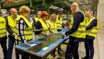 România zguduie industria mondială. Noua fabrică deschisă recent stabilește o PREMIERĂ absolută pe care niciun alt stat nu a reușit-o până acum