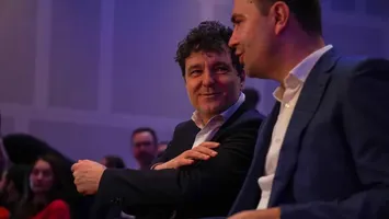 Nicuşor Dan răspunde la „întrebarea roșie”, după ce Cătălin Drulă a fost învins în cursa pentru Primăria Capitalei: „O înfrângere pentru mine ar însemna să nu ne mai primească nimeni în Europa”. Primul atac major la adresa lui Ciucu