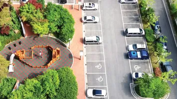 Taxa pentru parcările de domiciliu va fi majorată cu 42,5% în 2026, atât pentru persoane fizice, cât și pentru firme