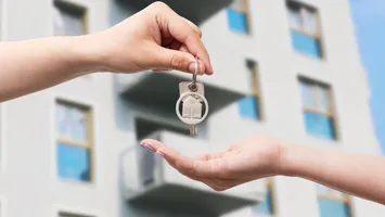 Apartament cu 3 camere la doar 16.500 de euro! Vezi orașul din România unde piața imobiliară nu și-a spus cuvântul